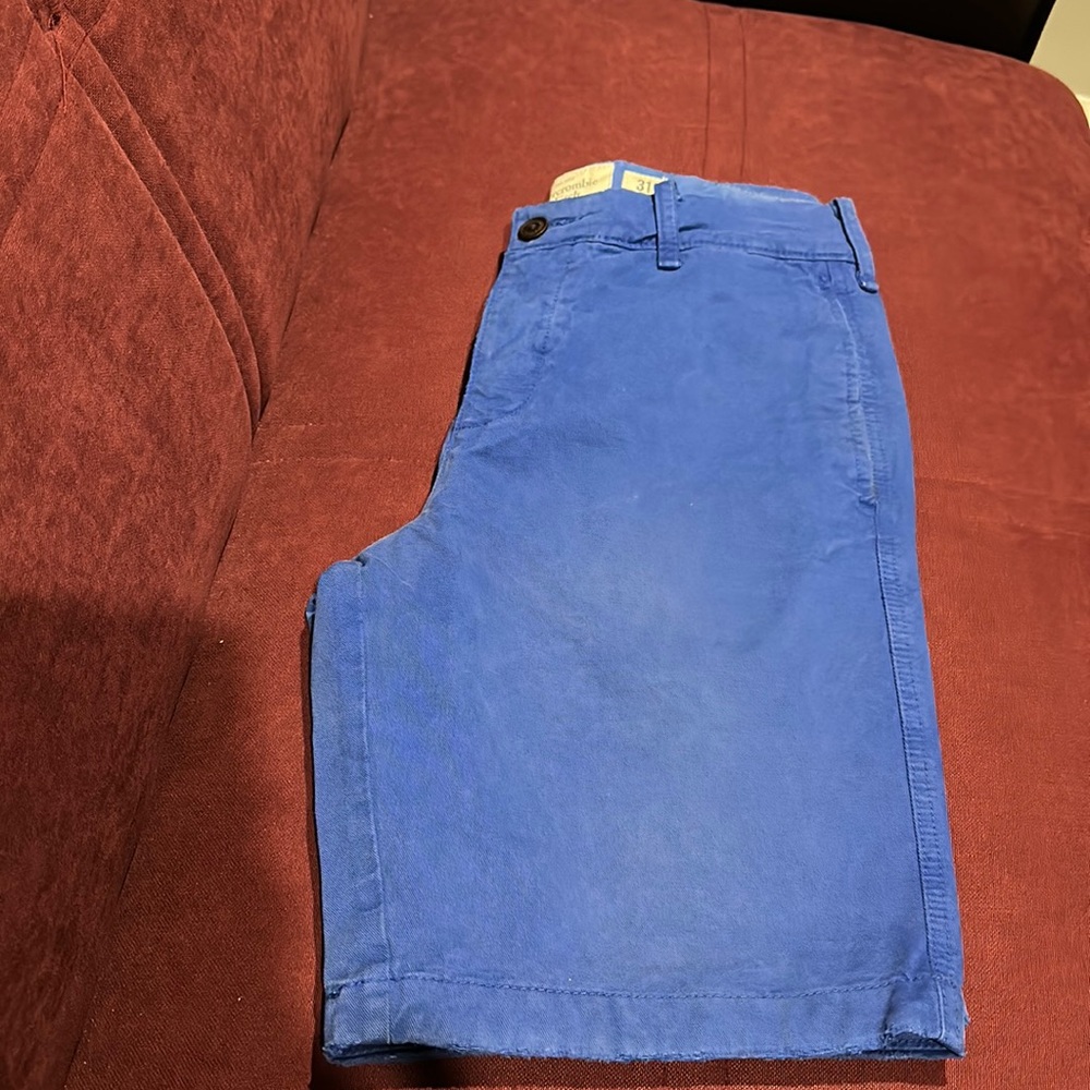 Men short